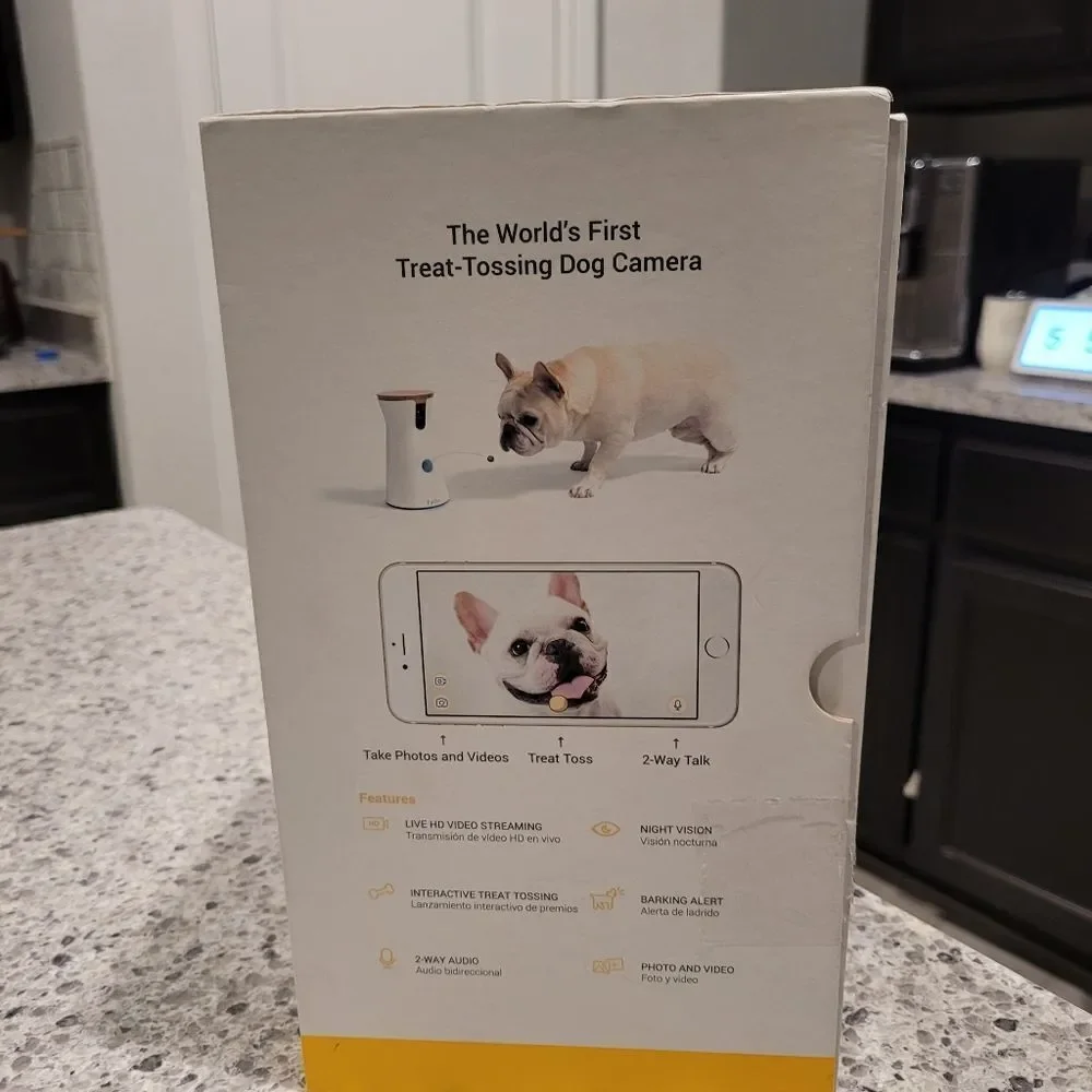 Furbo Dog Camera Treat Tossing, 1080P 2.4G Wifi only 2-Way Audio White